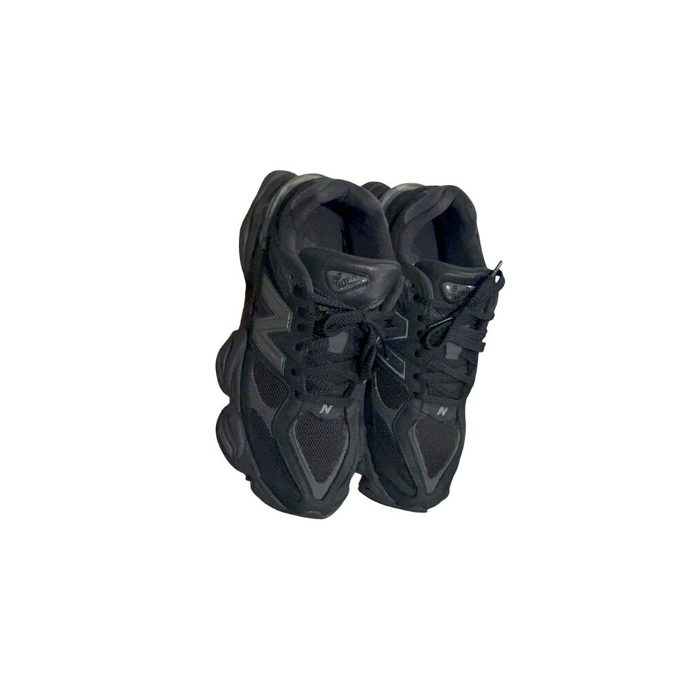 New Balance 9060 Triple Black U9060BPM Men’s Sneakers Suede Mesh 8.5